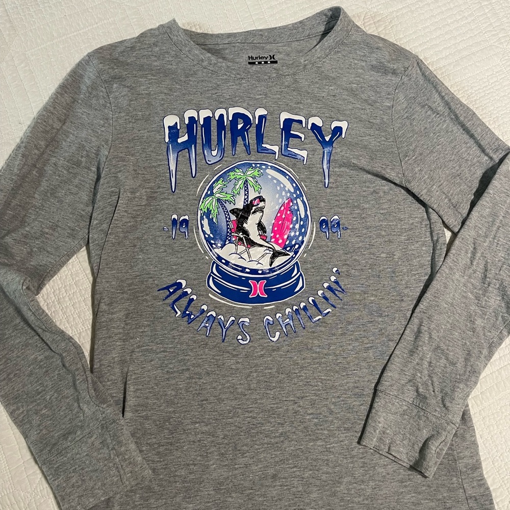 Hurley snow globe tee
